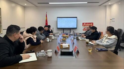 Najnowsze blogi firmy Focusing on Digital-Intelligent Coating Manufacturing: Leaders from Xuzhou and Xiangtan Visit Junhe for Research and Exc